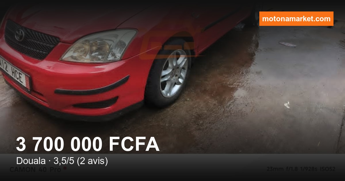 2004 Toyota Corolla à Douala