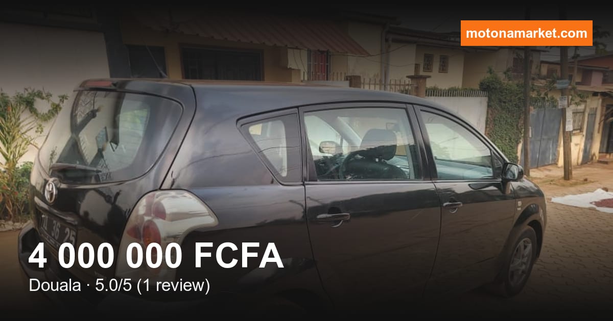 2008 Toyota Corolla à Douala
