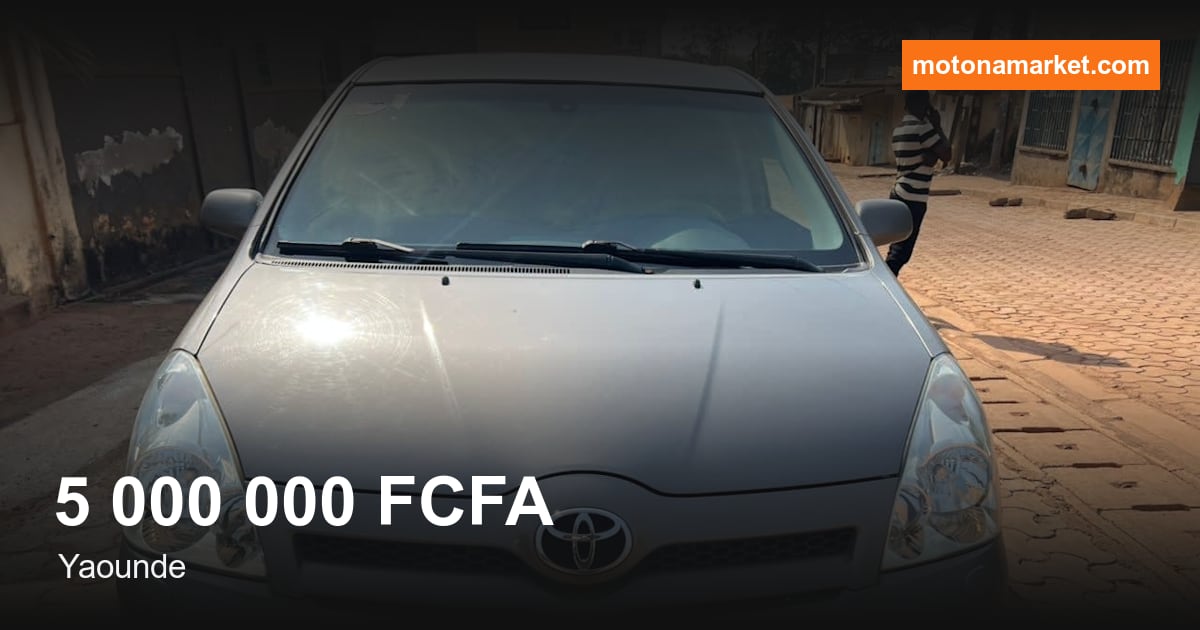 2005 Toyota Corolla à Yaounde