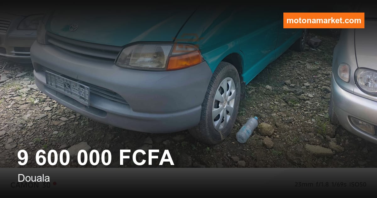2000 Toyota Hiace à Douala