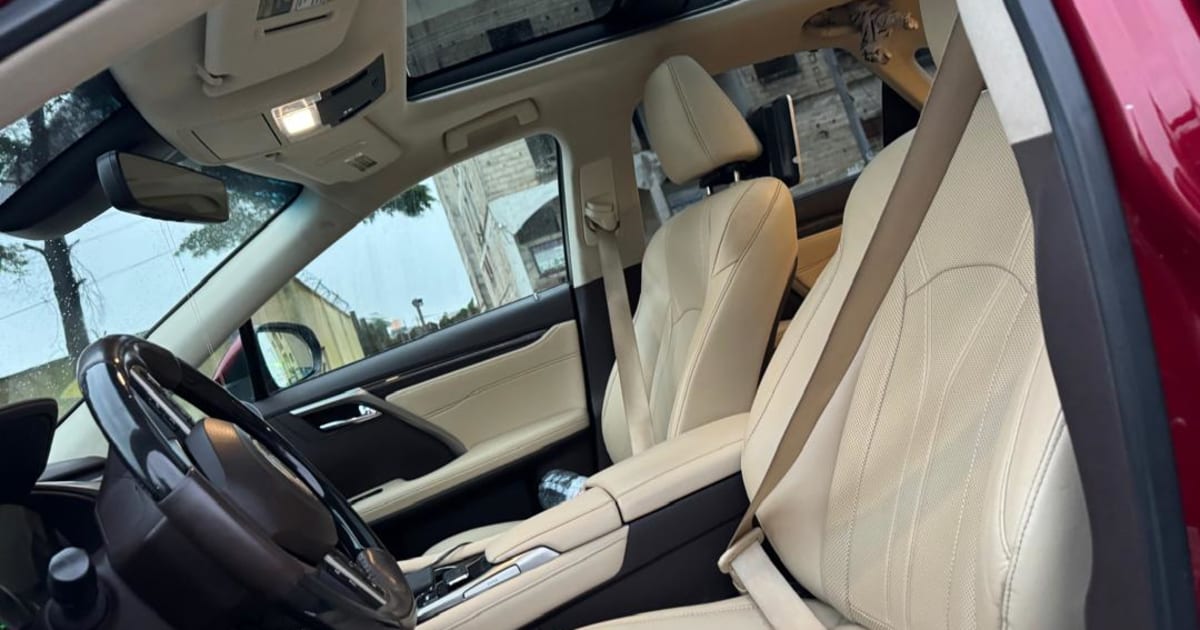 2018 Lexus Rx 350 à Douala — photo 5/5