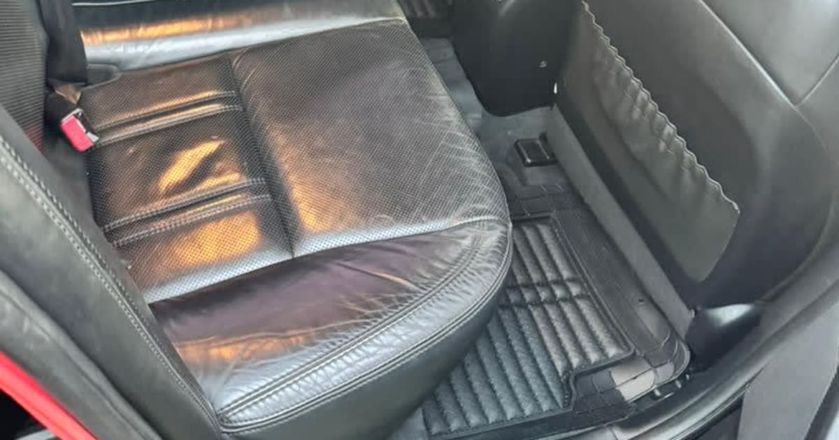 2014 Kia Rio à Douala — photo 6/8
