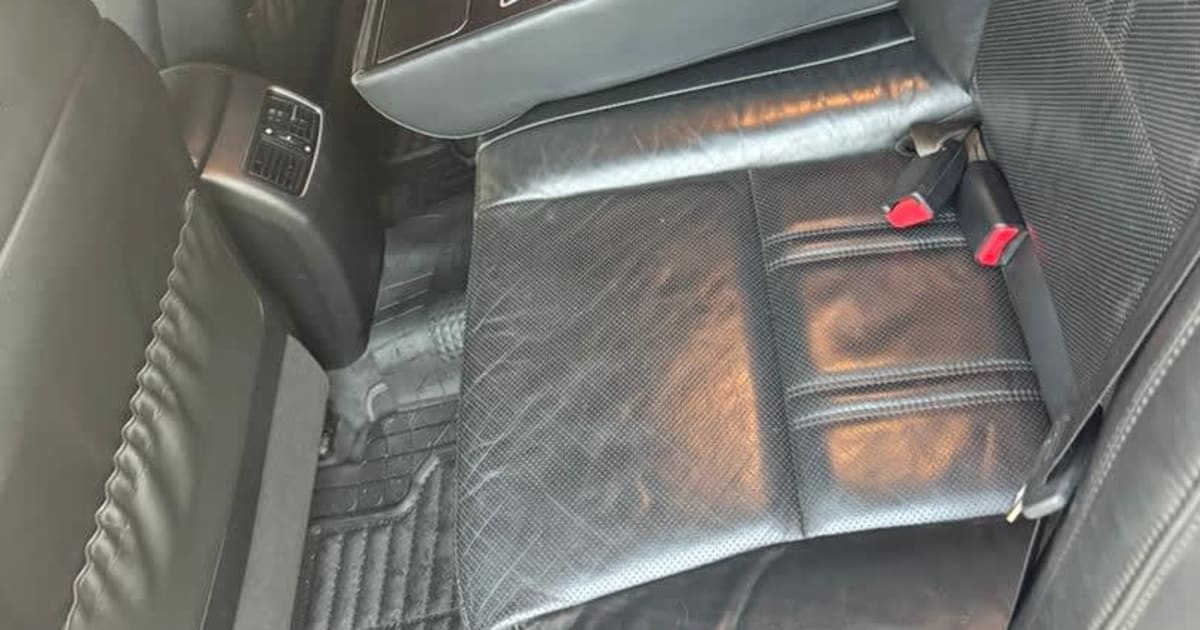 2014 Kia Rio à Douala — photo 7/8