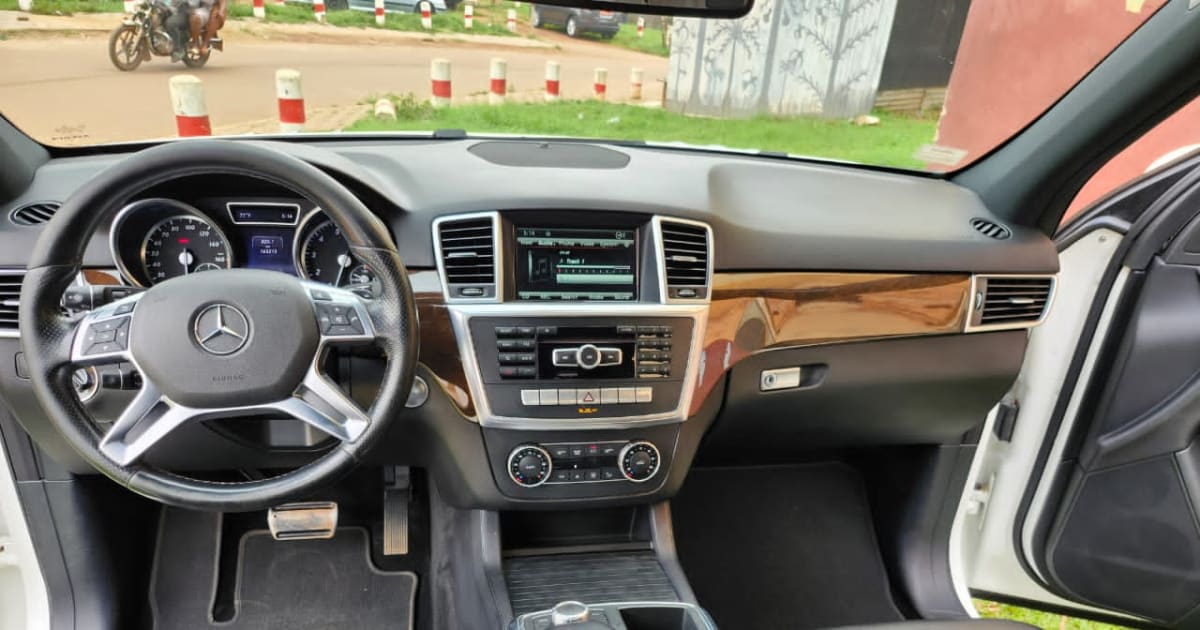 2015 Mercedes-Benz Ml à Yaounde — photo 5/8