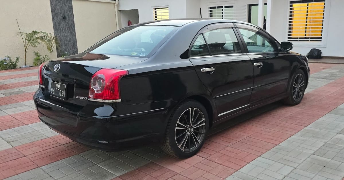 2008 Toyota Corolla à Yaounde — photo 3/7