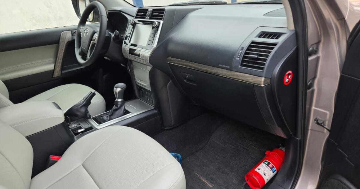 2022 Toyota Land Cruiser à Yaounde — photo 5/9