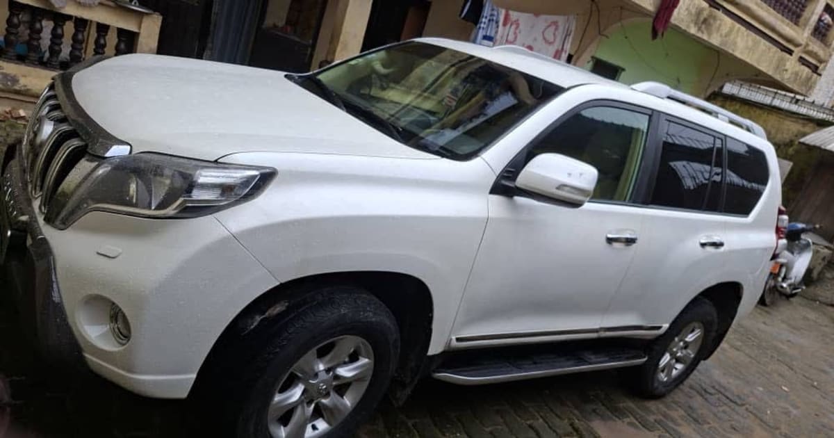 2016 Toyota Prado à Douala — photo 2/7