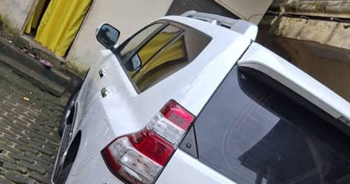 2016 Toyota Prado à Douala — photo 3/7