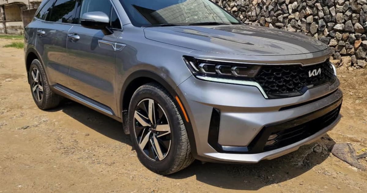 2022 Kia Sorento à Douala