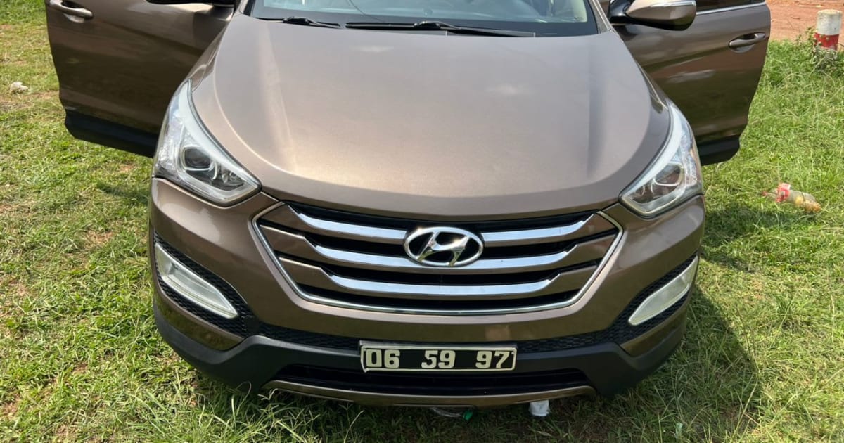 2015 Hyundai Santa Fe à Yaounde