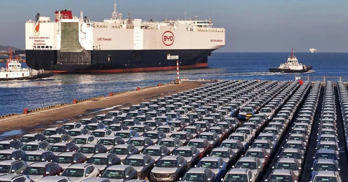 Coût de la vie automobile à Dakar vs Abidjan vs Douala : comparatif 2026