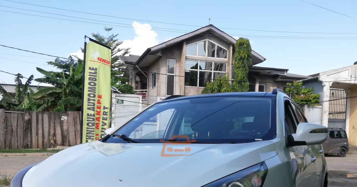 2012 Hyundai Ix35 à Douala — photo 2/4