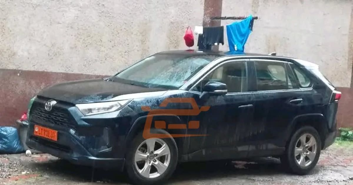 2021 Toyota Rav4 à Douala