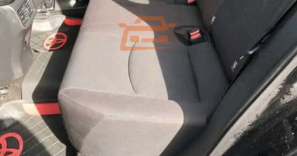 2021 Toyota Rav4 à Douala — photo 4/5