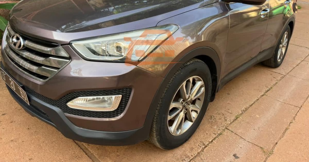 2015 Hyundai Santa Fe à Yaounde