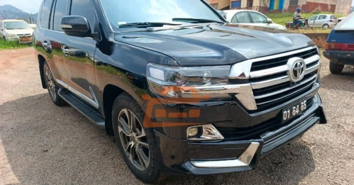 2016 Toyota Land Cruiser à Yaounde