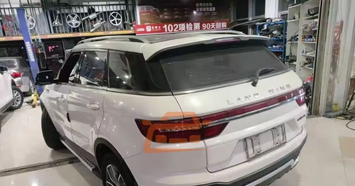 2018 Land Rover Evoque à Yaounde — photo 2/5