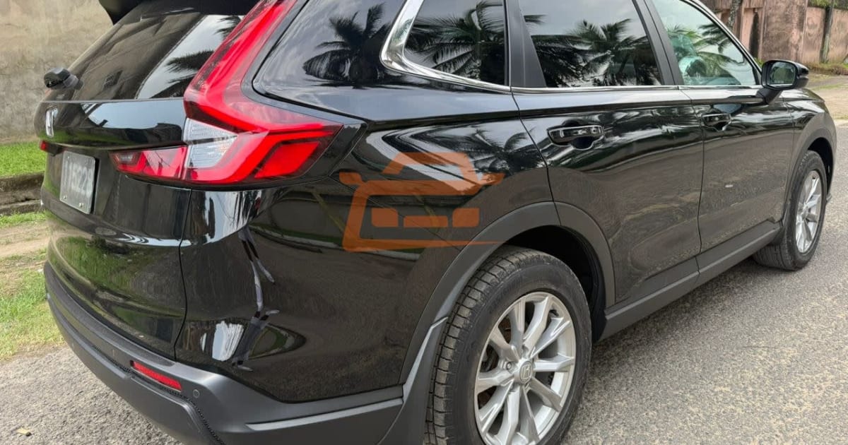 2024 Honda Cr V à Douala — photo 4/6