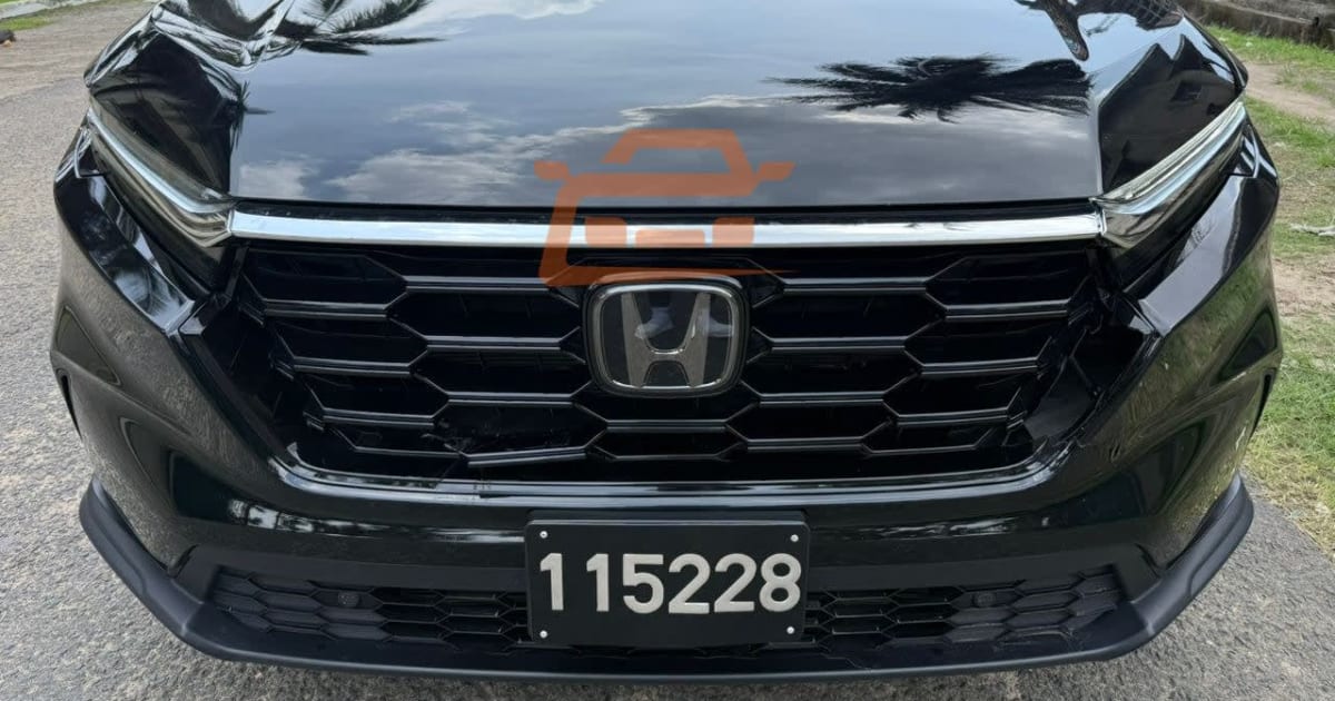 2024 Honda Cr V à Douala — photo 6/6