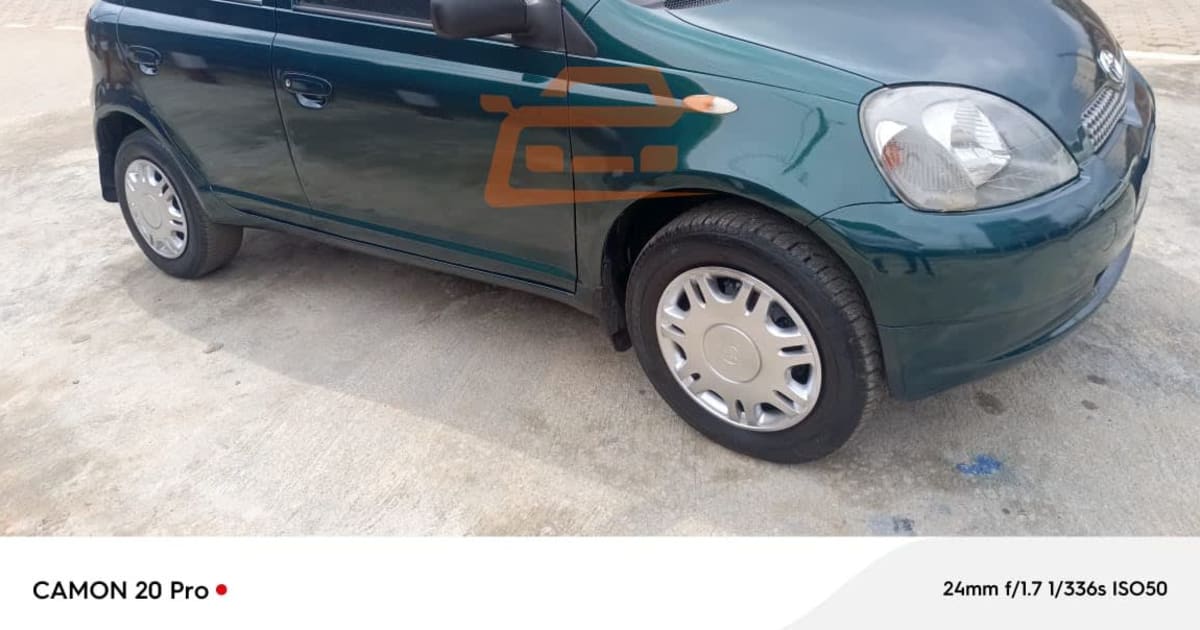 2004 Toyota Yaris à Yaounde