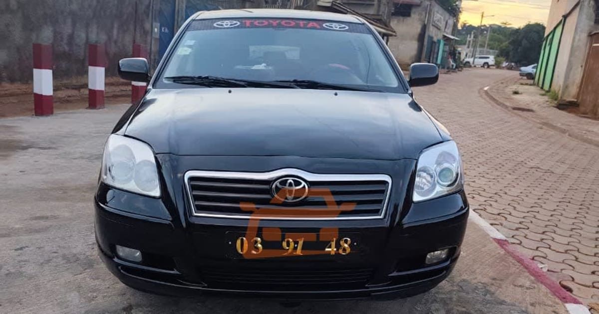 2005 Toyota Corolla à Yaounde — photo 3/6