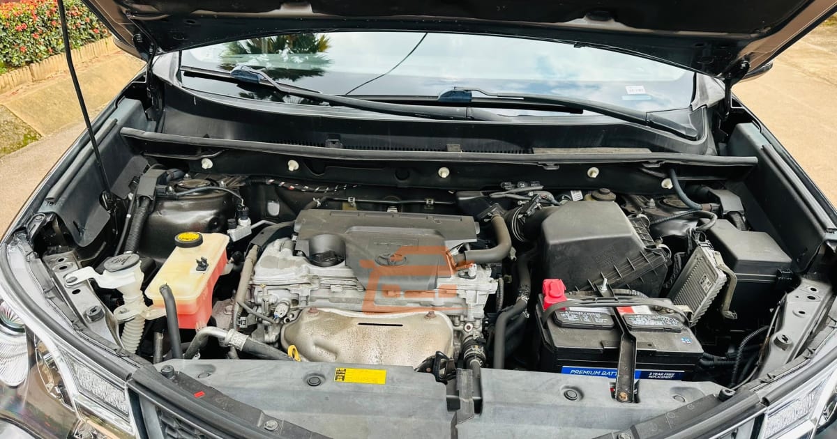 2015 Toyota Rav4 à Douala — photo 2/5