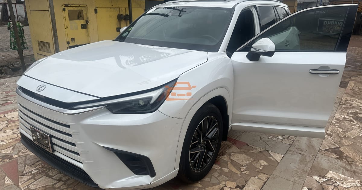 2025 Lexus Tx 350 à Douala