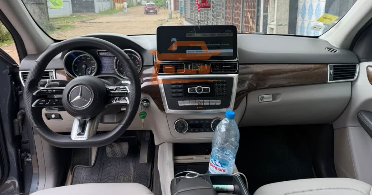 2015 Mercedes-Benz Ml à Douala — photo 6/6