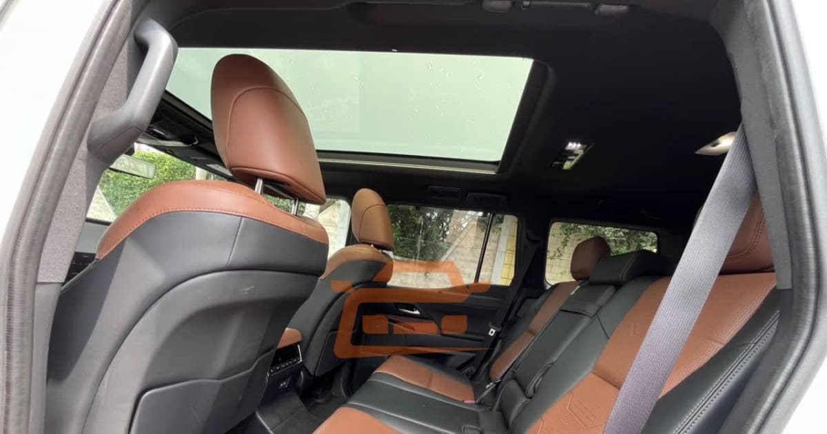 2025 Lexus Gx 550 à Douala — photo 9/9