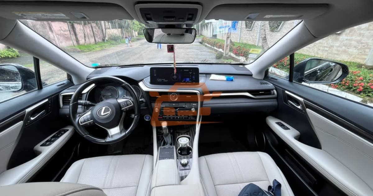 2021 Lexus Rx 450H à Douala — photo 4/9