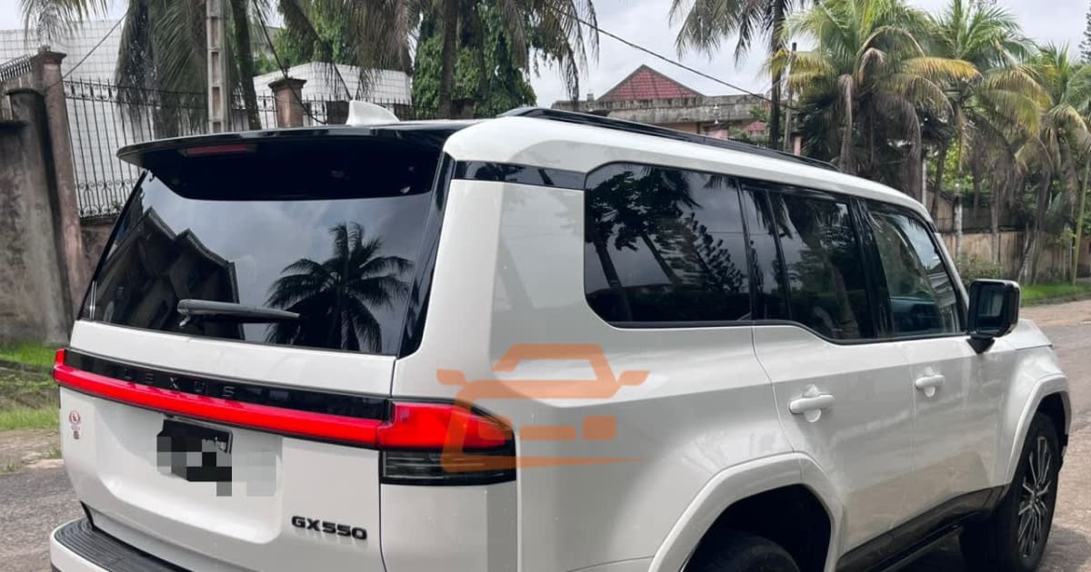 2025 Lexus Gx 550 à Douala