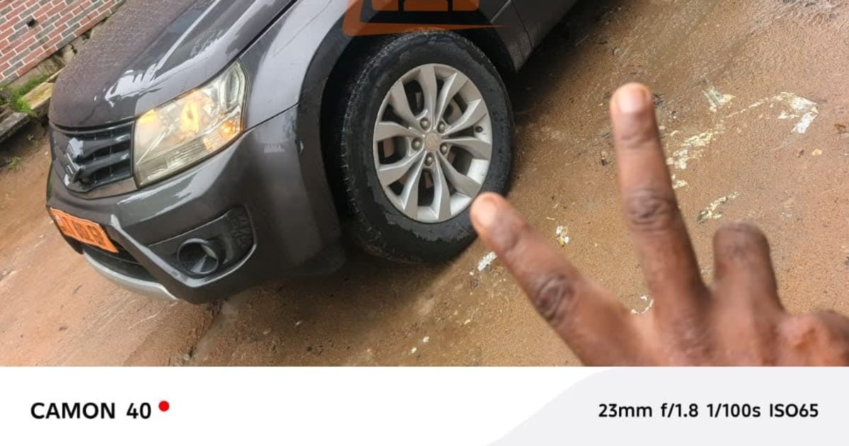 2015 Suzuki Grand Vitara à Douala — photo 2/9
