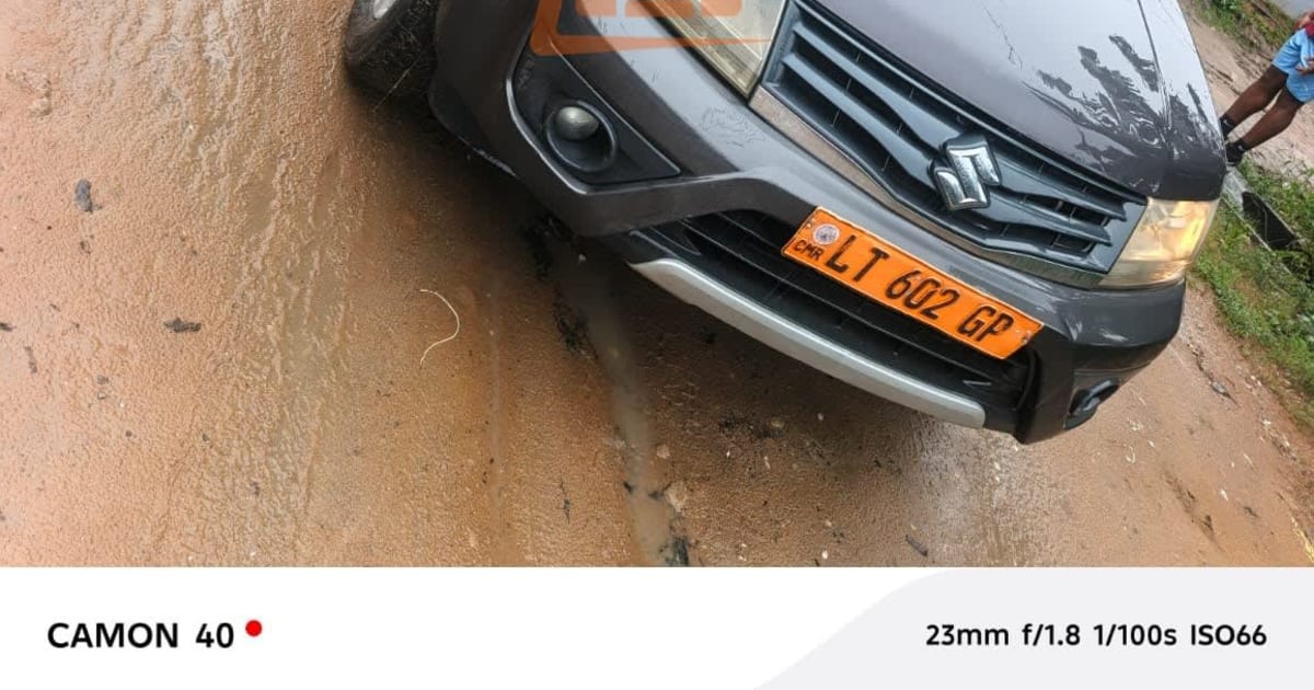 2015 Suzuki Grand Vitara à Douala — photo 4/9