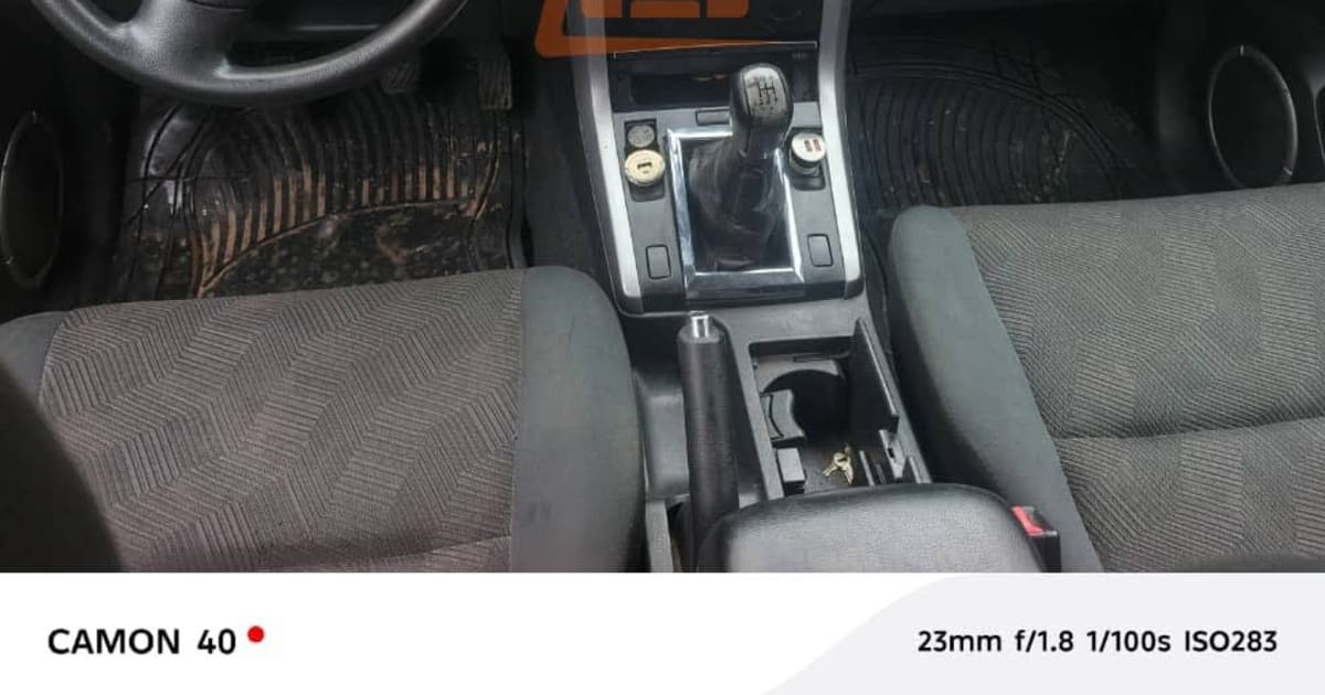 2015 Suzuki Grand Vitara à Douala — photo 7/9