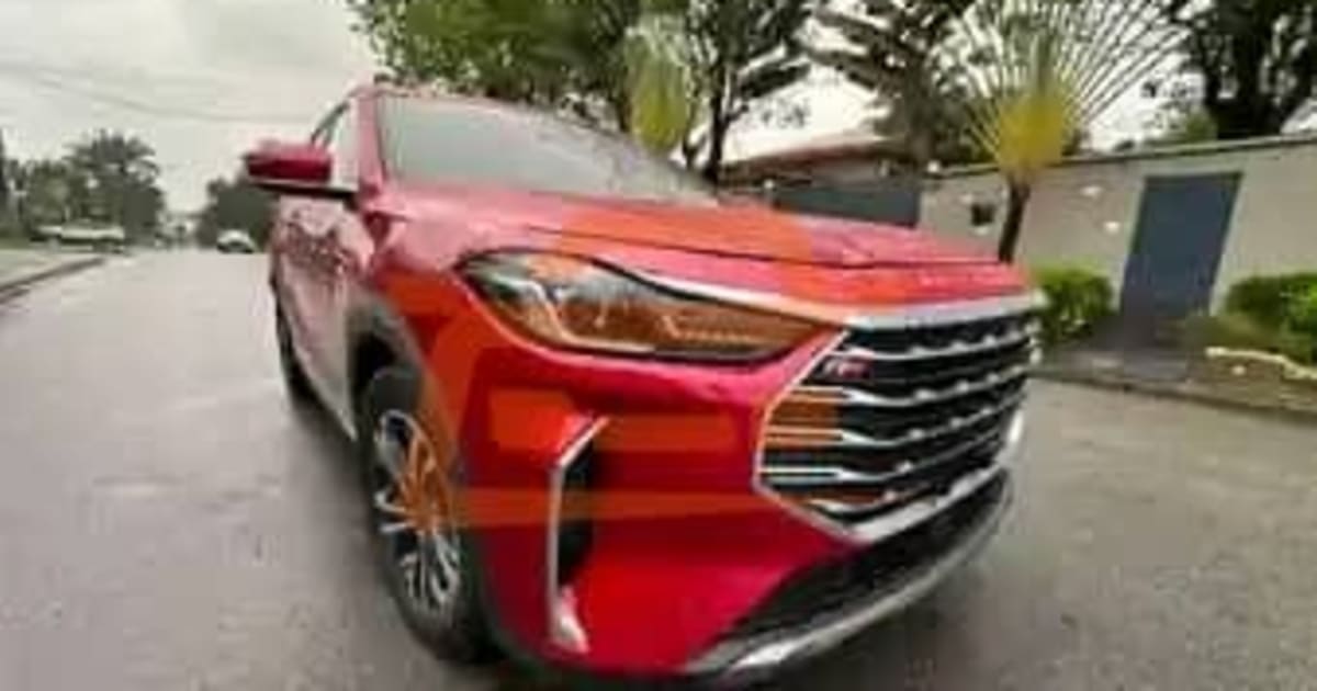 2023 Jetour X70 Plus à Douala — photo 2/9
