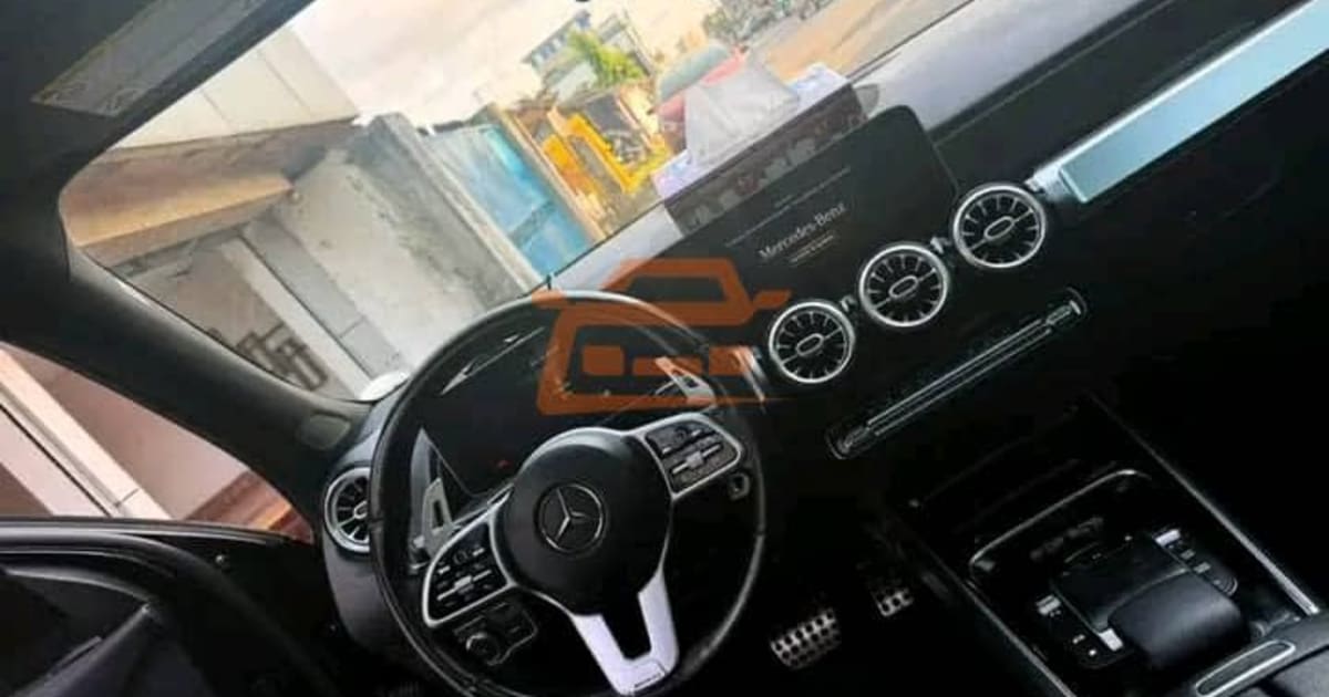2021 Mercedes-Benz GLB-Class à Douala — photo 6/9