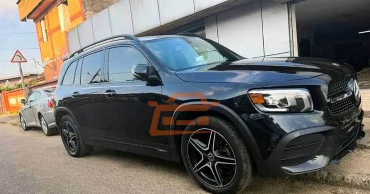 2021 Mercedes-Benz GLB-Class à Douala — photo 7/9