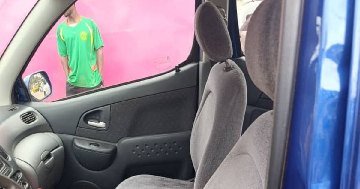 2005 Toyota Yaris à Yaounde — photo 6/7