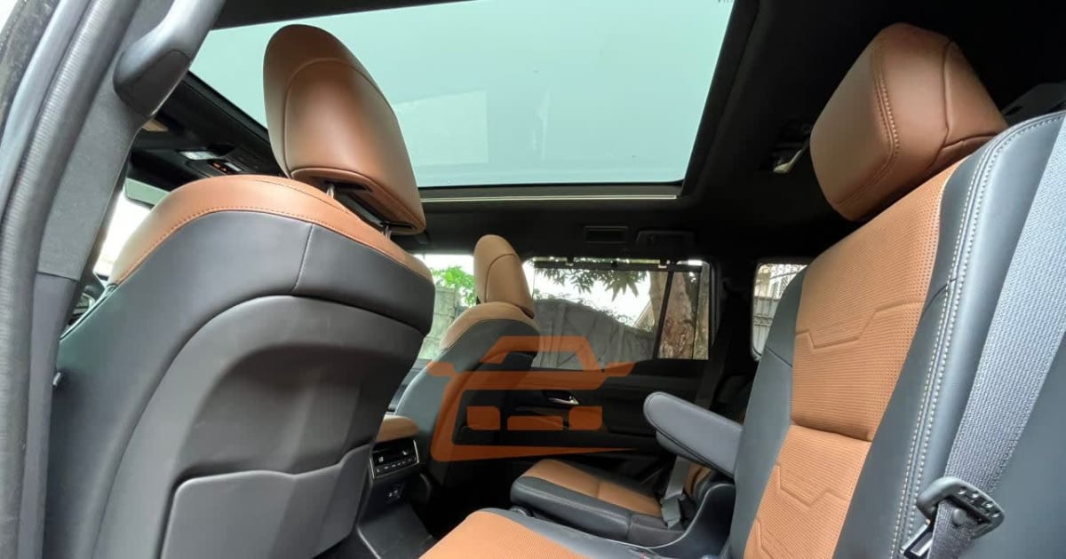 2025 Lexus Gx 550 à Douala — photo 6/9