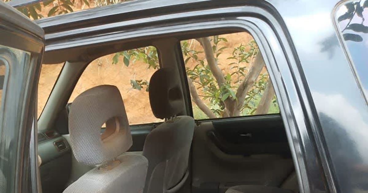 1998 Honda CR-V à Yaounde — photo 3/6