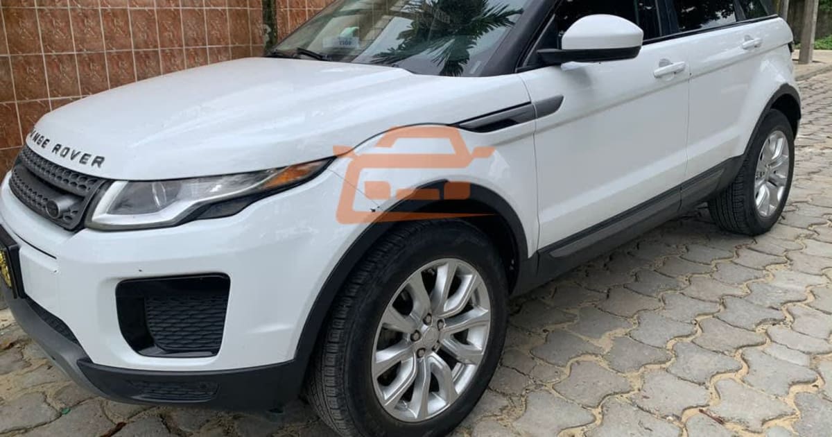 2018 Land Rover Range Rover Evoque à Douala
