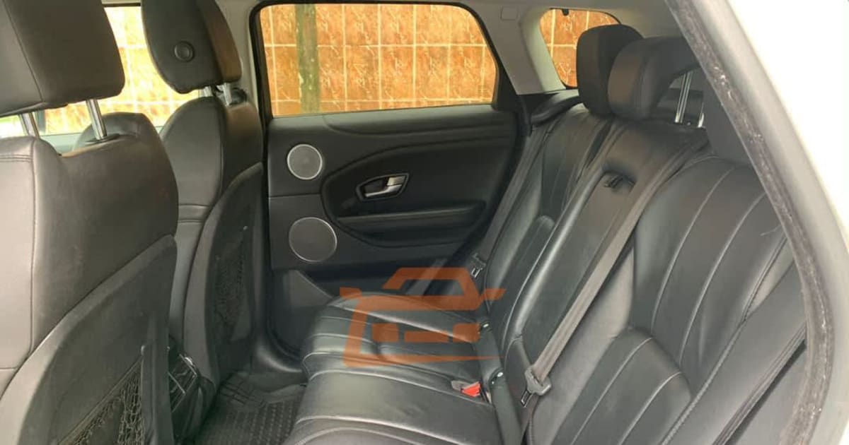 2018 Land Rover Range Rover Evoque à Douala — photo 4/8