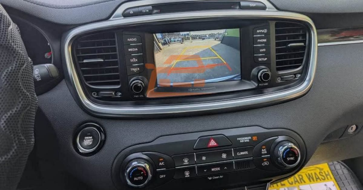 2017 Kia Sorento à Douala — photo 3/3