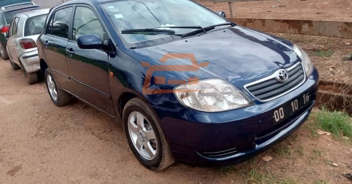 2009 Toyota Corolla à Yaounde