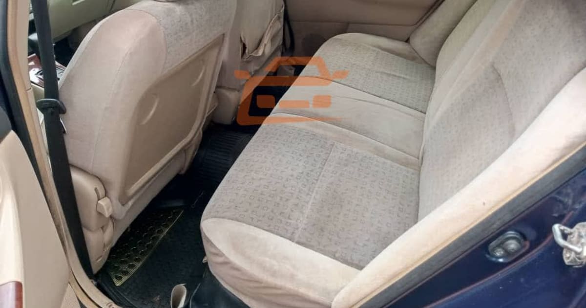 2009 Toyota Corolla à Yaounde — photo 3/7