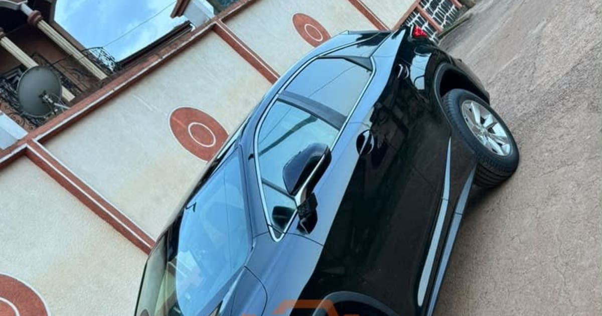 2018 Lexus Rx 350 à Yaounde — photo 3/9