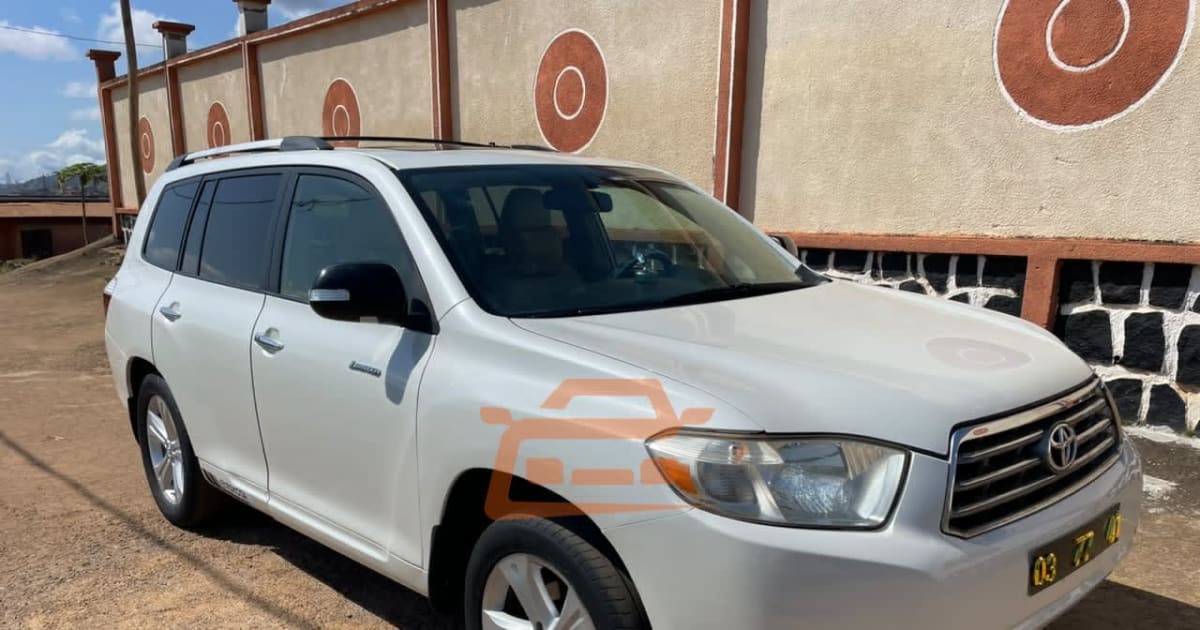 2009 Toyota Highlander à Yaounde
