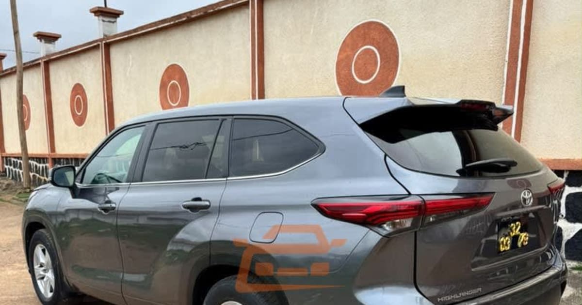 2023 Toyota Highlander à Yaounde — photo 6/9