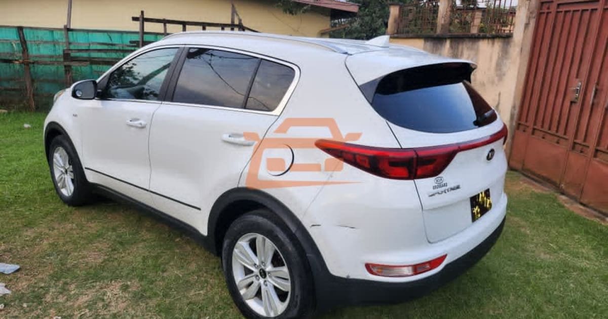 2017 Kia Sportage à Yaounde — photo 4/9