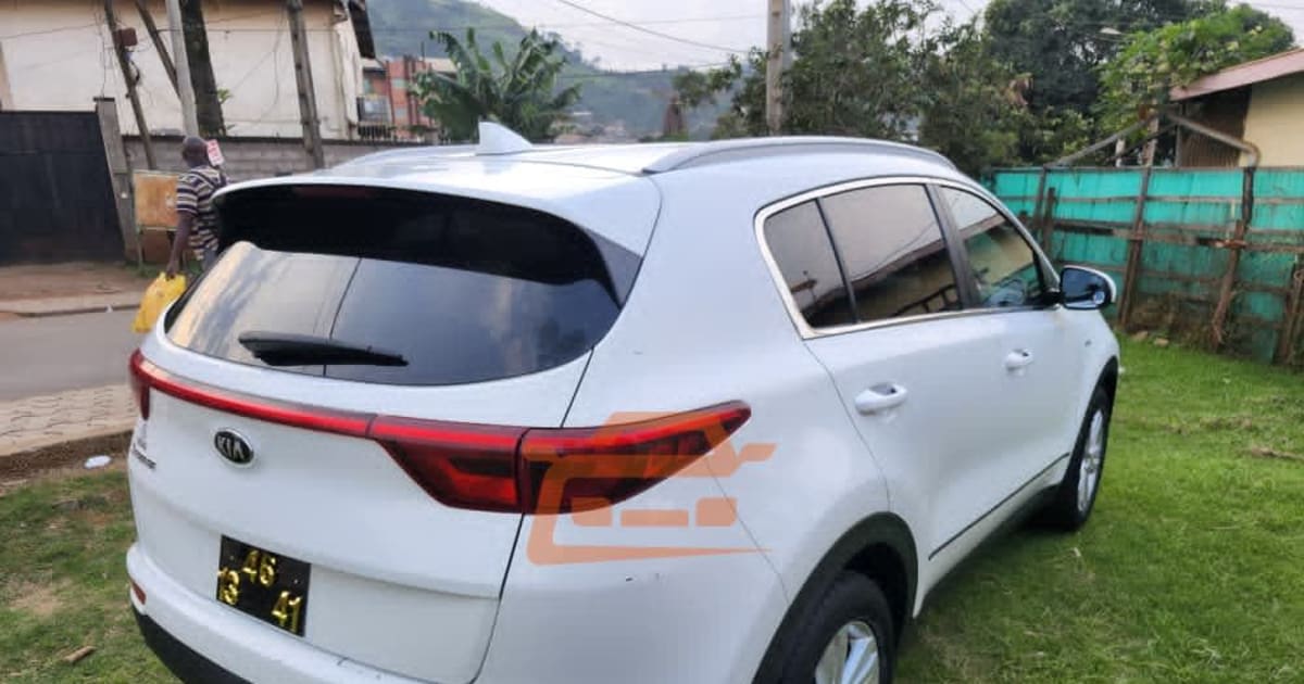 2017 Kia Sportage à Yaounde — photo 6/9
